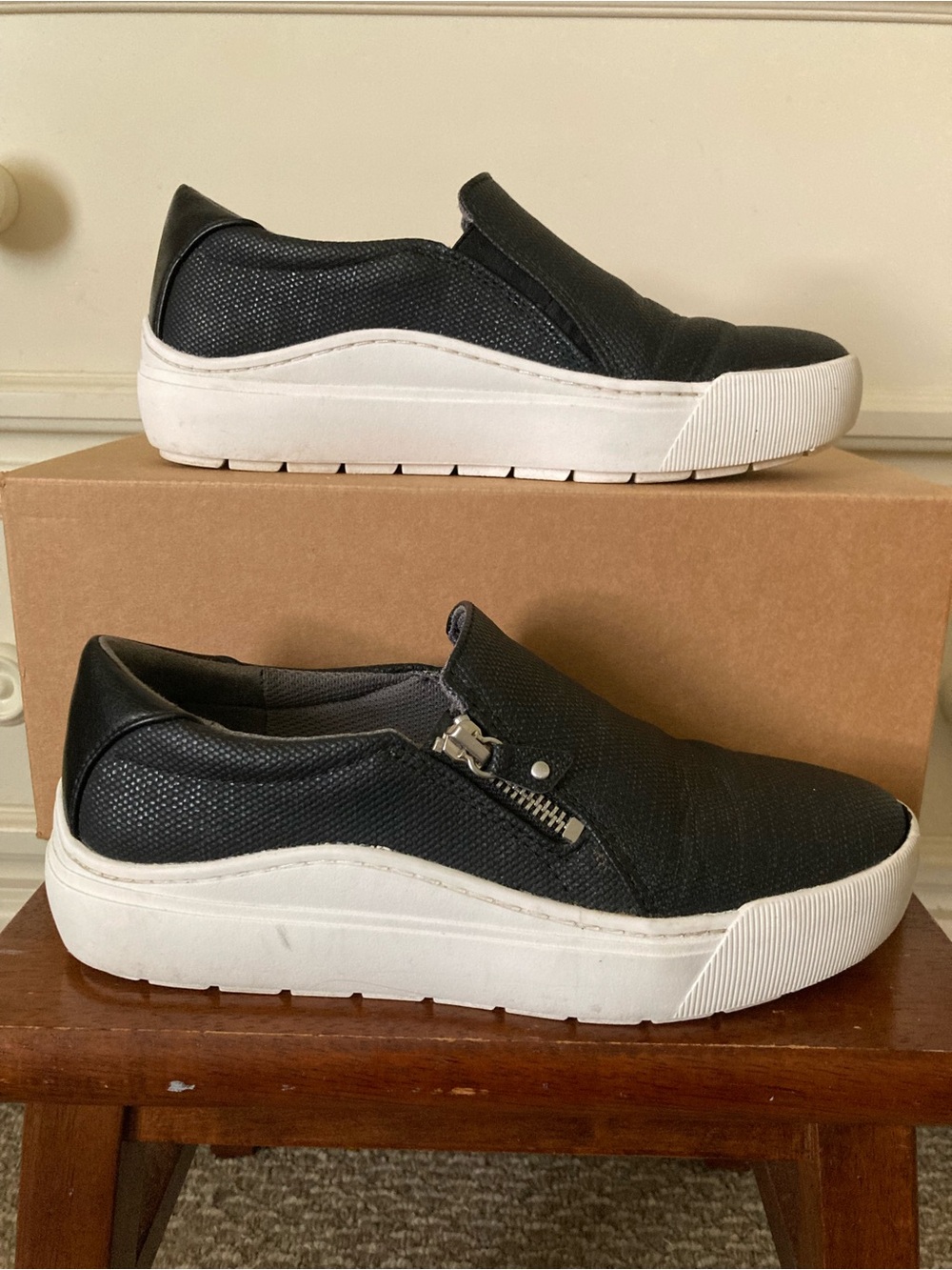 Dr. Scholl's Women’s Time Off Now Black Platform Slip-On Sneakers